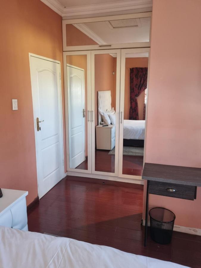 Lalela House Lejlighed Johannesburg Eksteriør billede