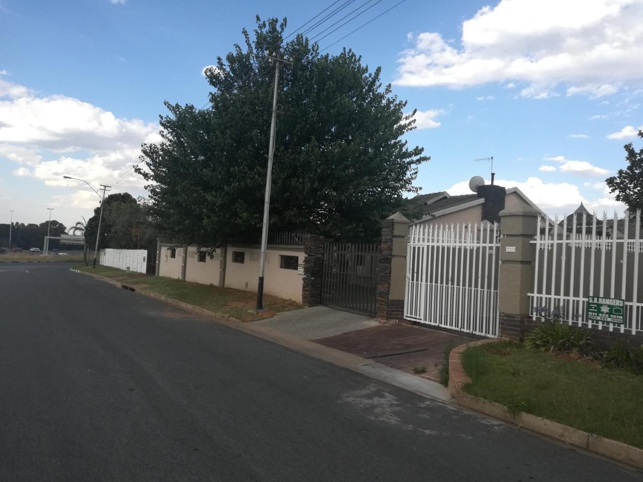 Lalela House Lejlighed Johannesburg Eksteriør billede